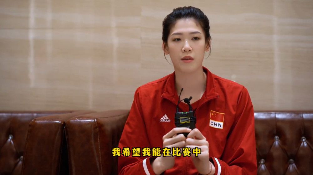 男人猛激烈吃奶gif动态图